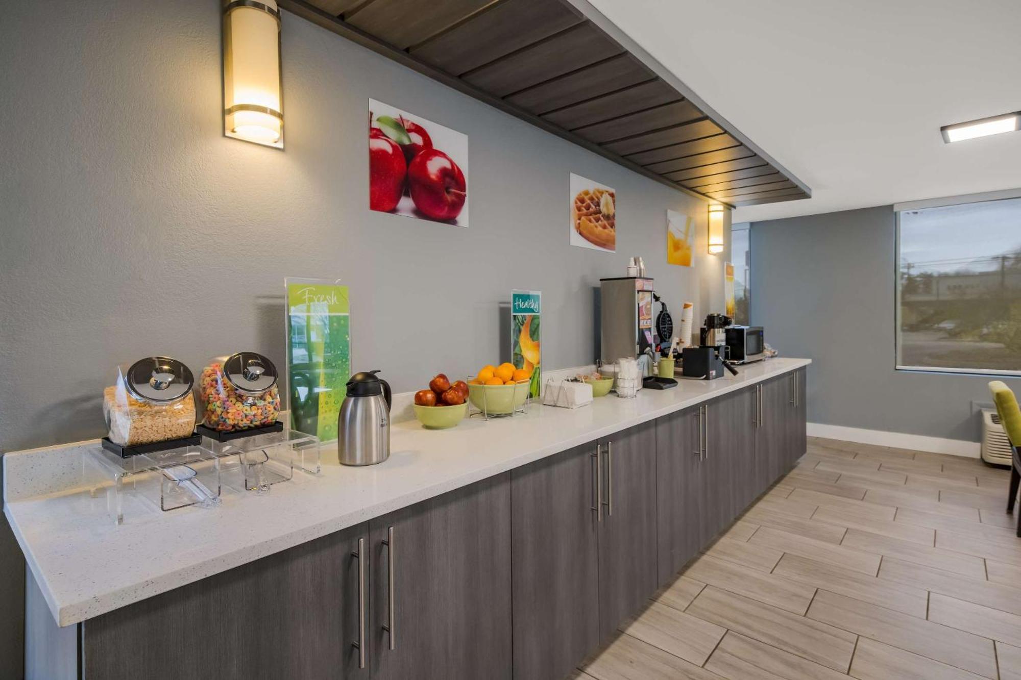 Quality Inn Asheville Airport Флетчер Екстер'єр фото