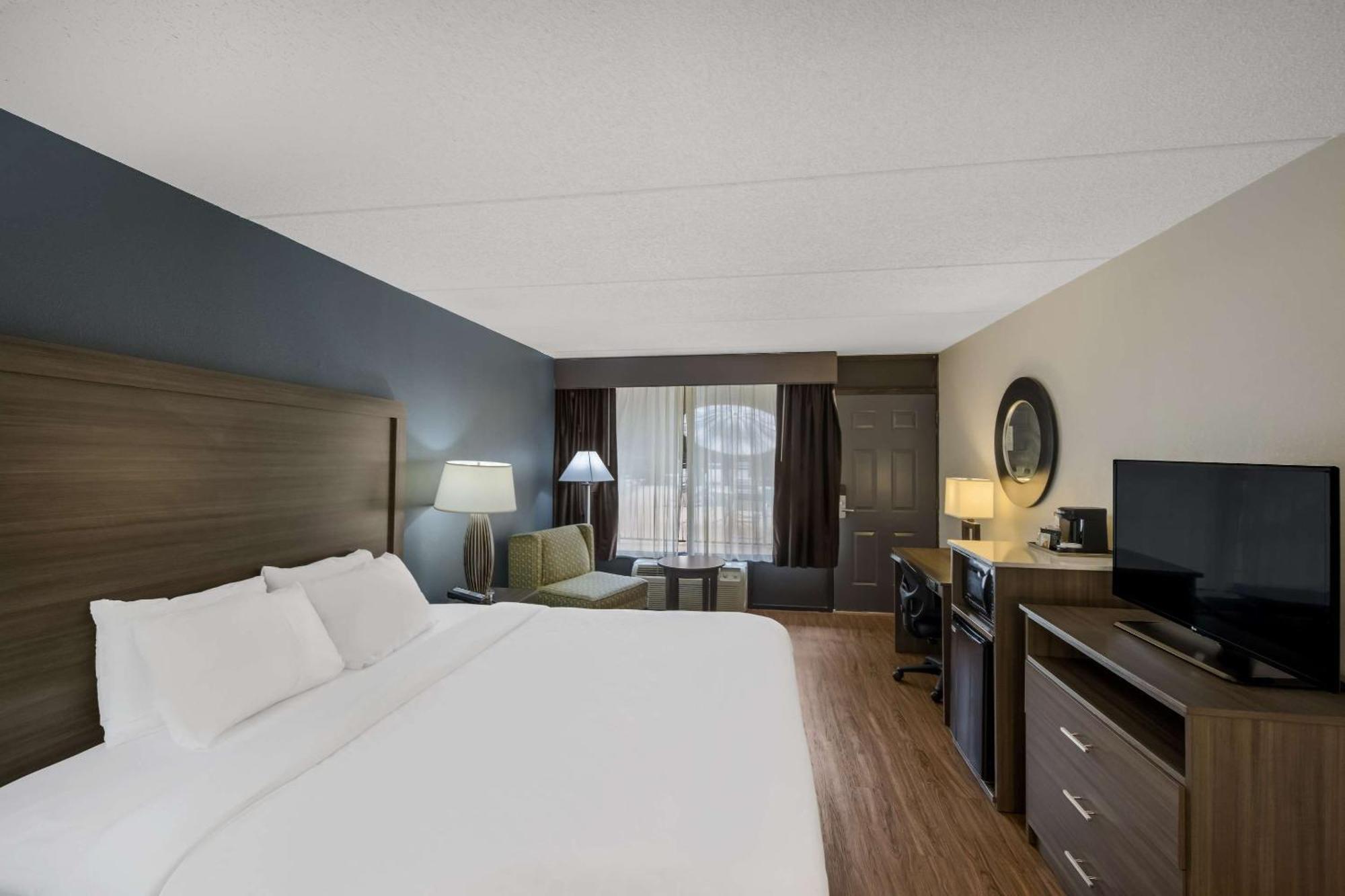 Quality Inn Asheville Airport Флетчер Екстер'єр фото