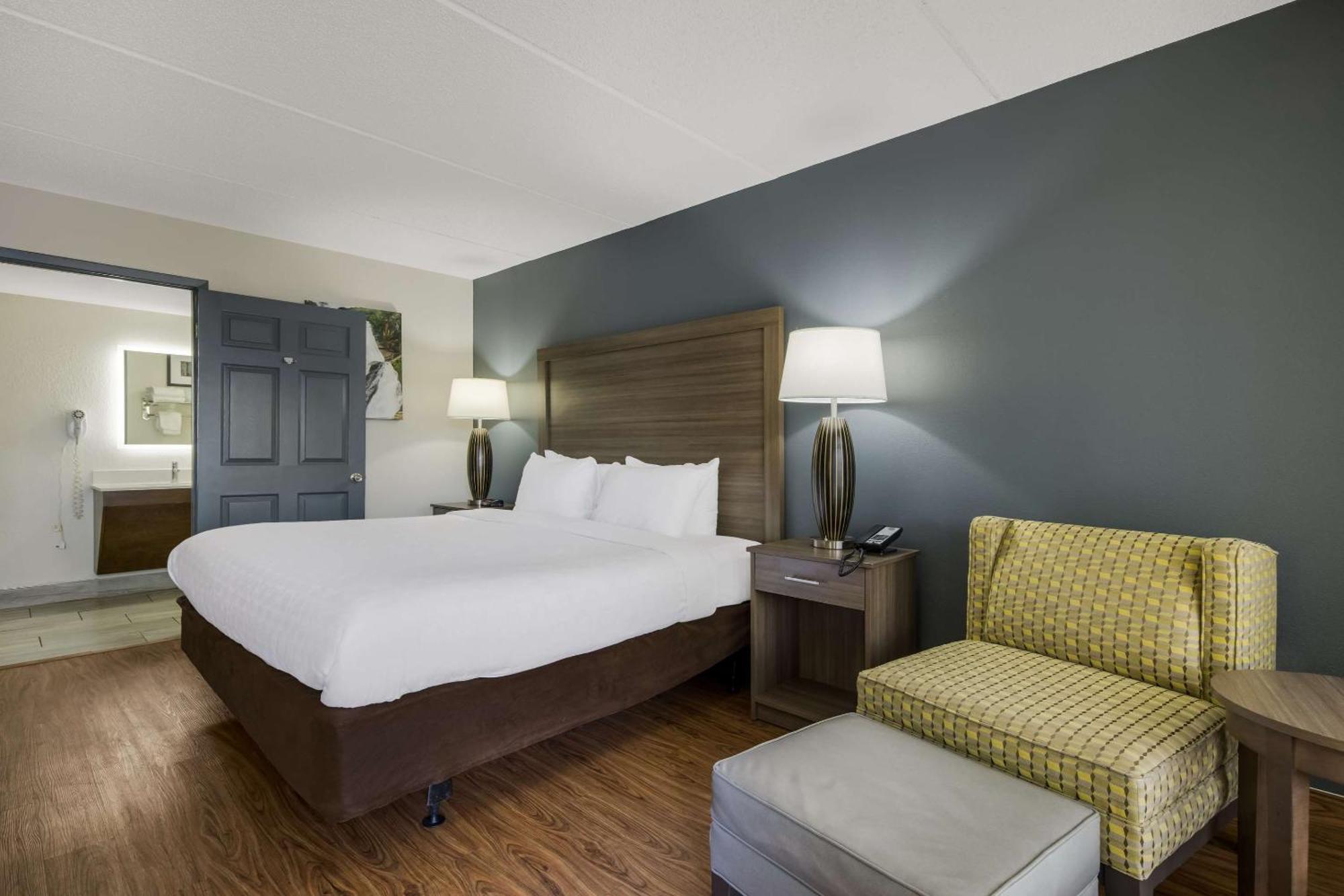 Quality Inn Asheville Airport Флетчер Екстер'єр фото