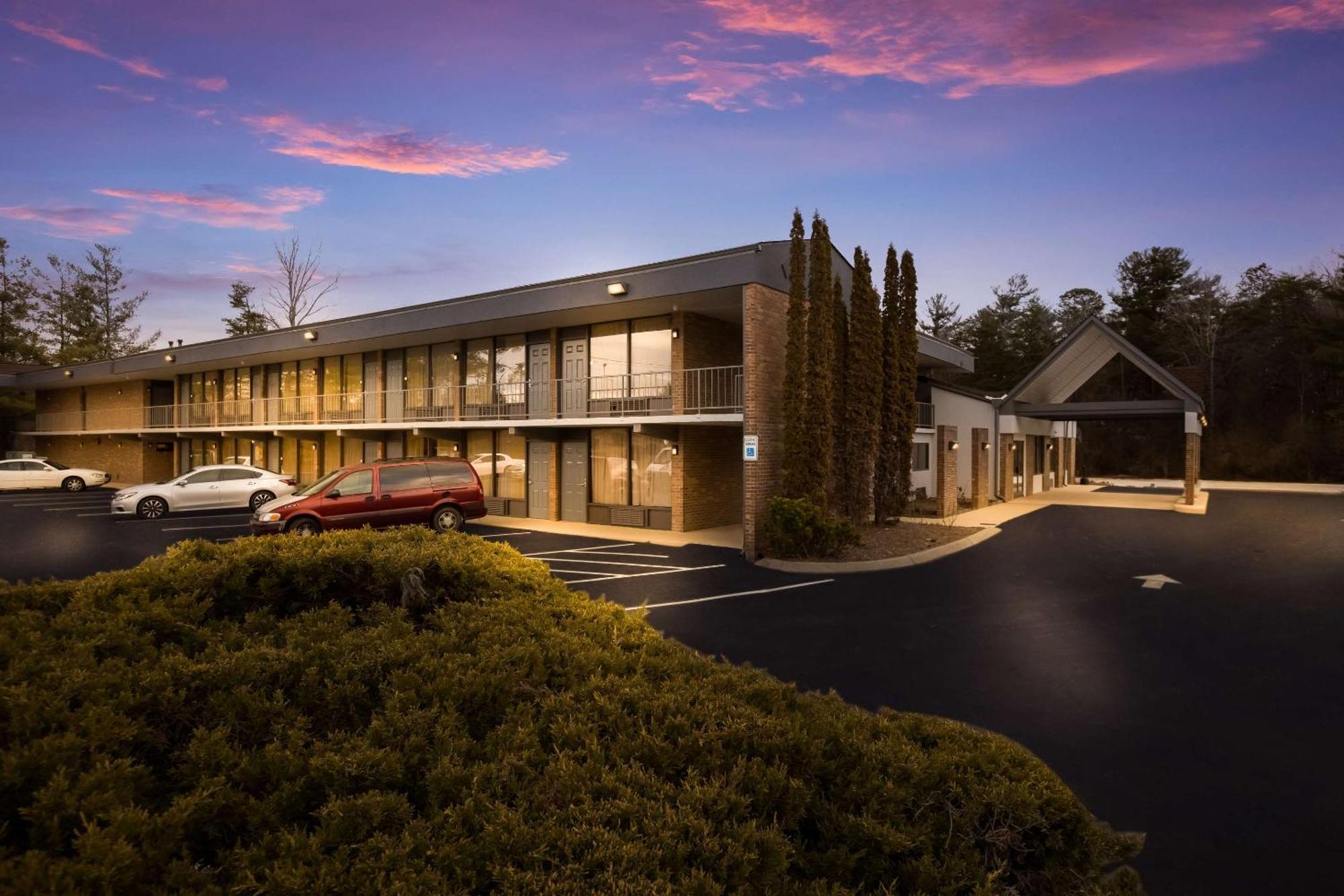 Quality Inn Asheville Airport Флетчер Екстер'єр фото